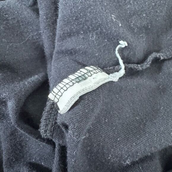 Hollister Men’s Short Sleeve T-Shirt Size Large “Crew Neck Tee” Round Neck - Picture 7 of 8